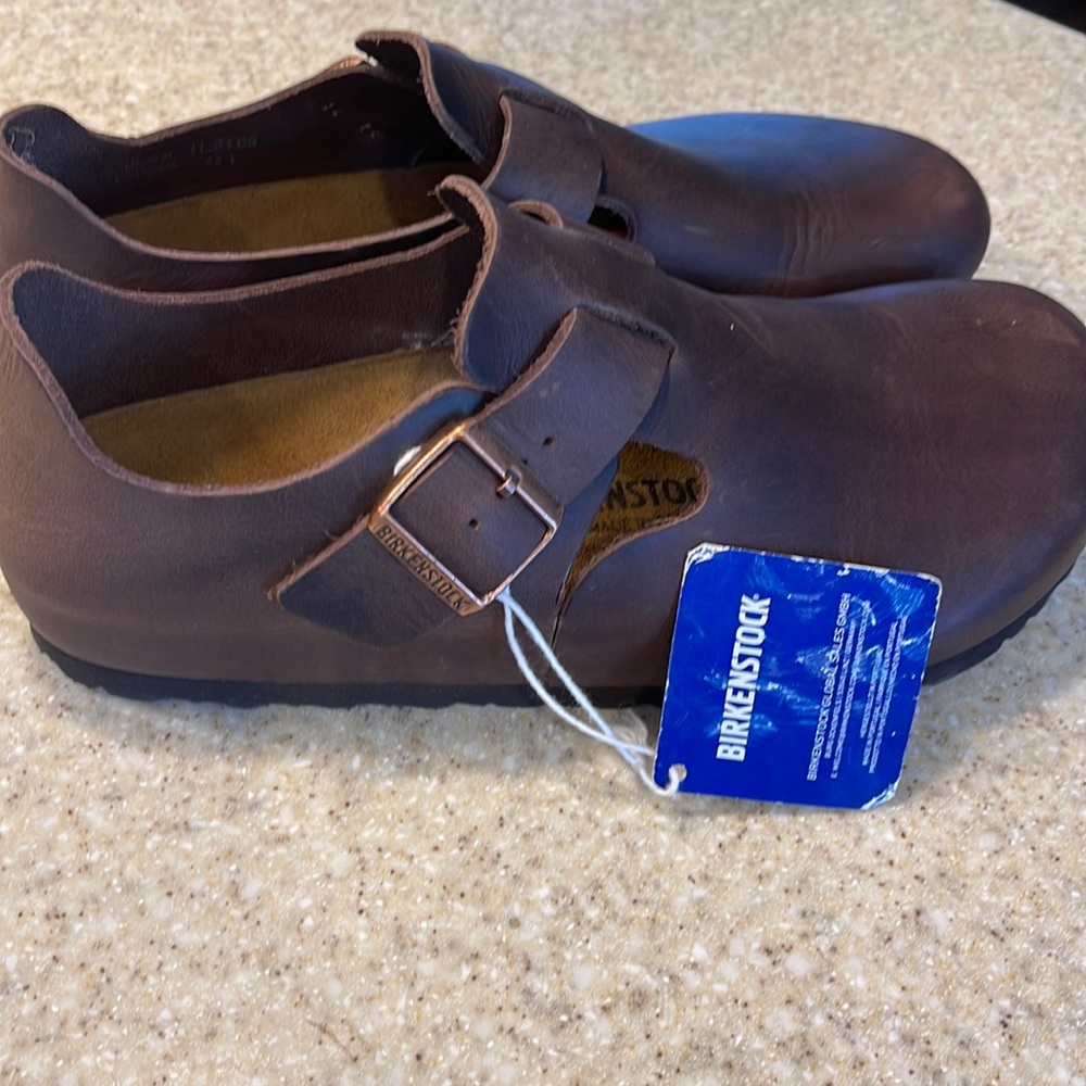 Birkenstock, size 43 brown clog